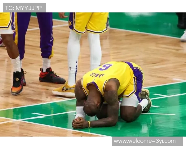 詹姆斯激情回顾决胜时刻老头儿队首战告捷展现强大实力